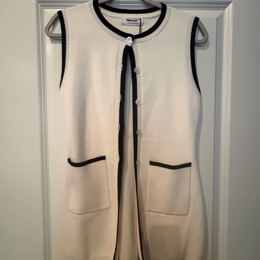 Showpo Cream Knit Top with Black Trim - Picture 3 of 6
